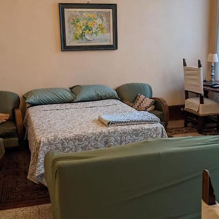 Double Bedroom In Beautiful 30'S Style Apartment Florence Ngoại thất bức ảnh