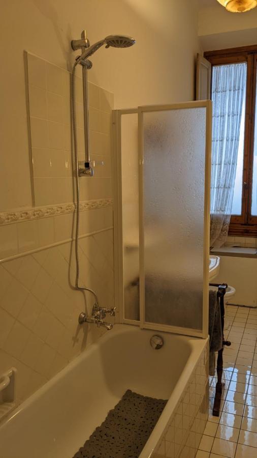 Double Bedroom In Beautiful 30'S Style Apartment Florence Ngoại thất bức ảnh